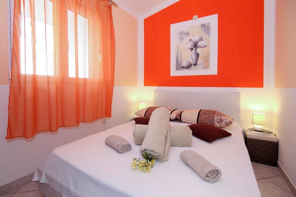 Apartments Mediteran Tice Ngoại thất bức ảnh